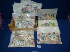 A quantity of loose stamps from Australia, Portugal, Norway and Italy.