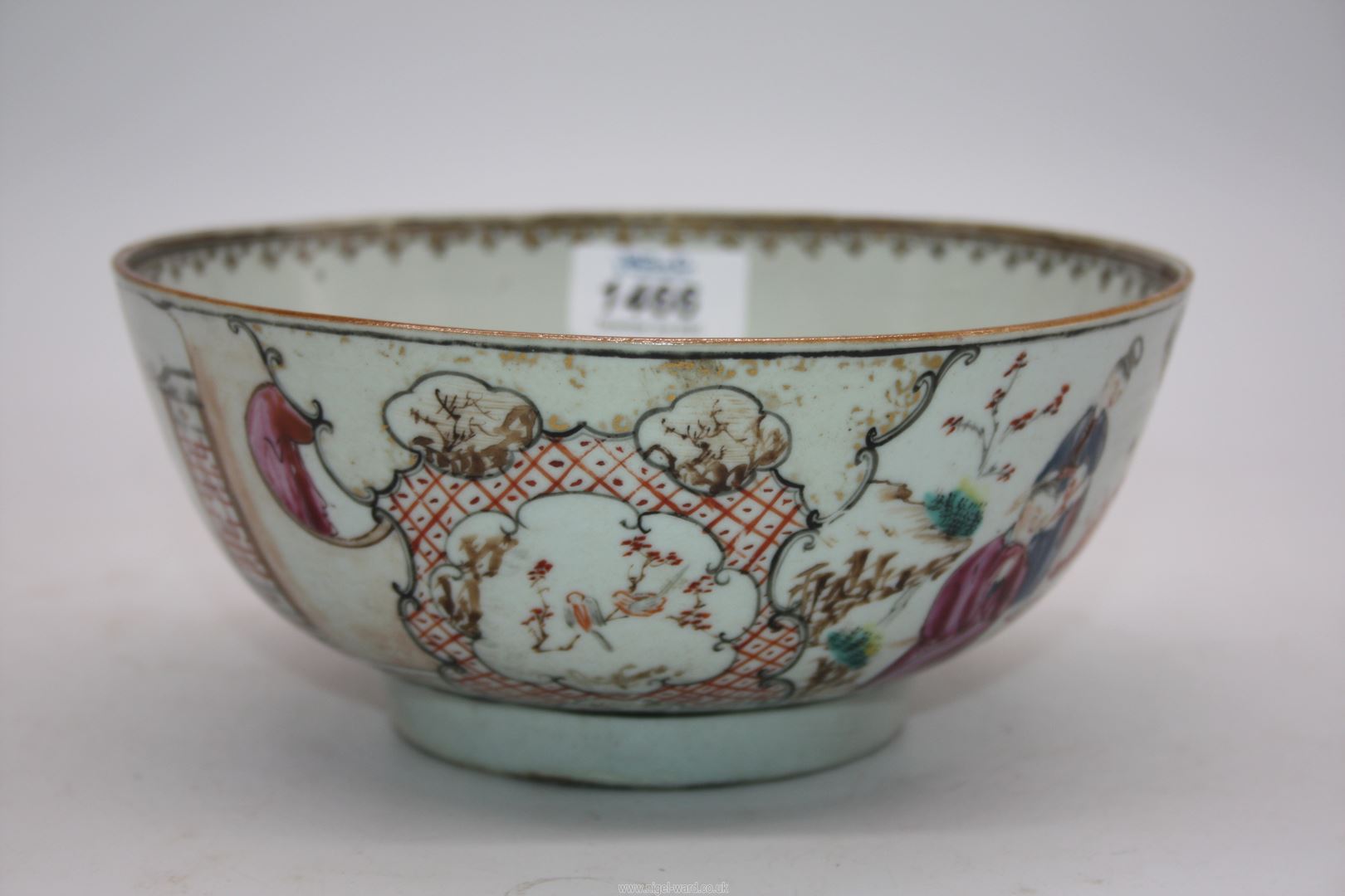 A 19th century Chinese famille rose Bowl (restored). - Image 2 of 4