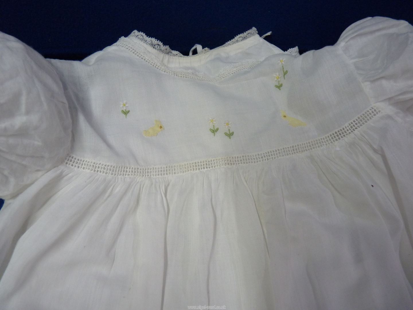 Two christening/baby Dresses and a small quantity of Maltese lace doilies. - Image 3 of 3