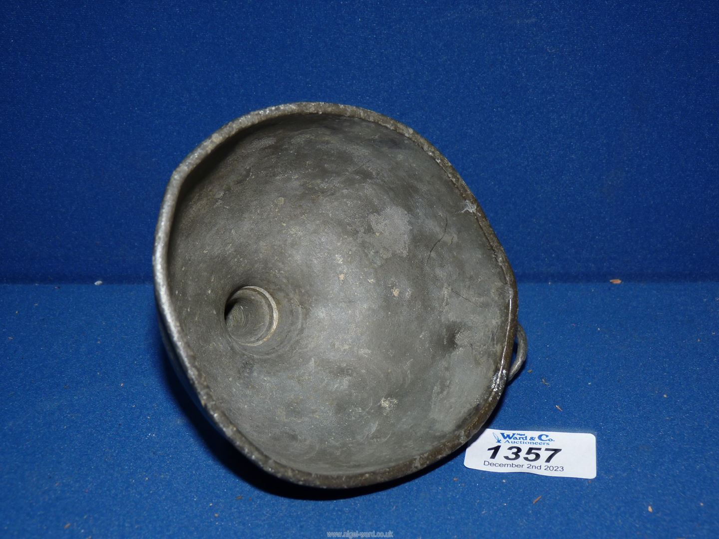 An 18th century pewter funnel. - Image 2 of 2