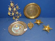 A small quantity of brass and other metals including small tray, ashtray, miniature frames,