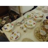 A qty of Evesham china