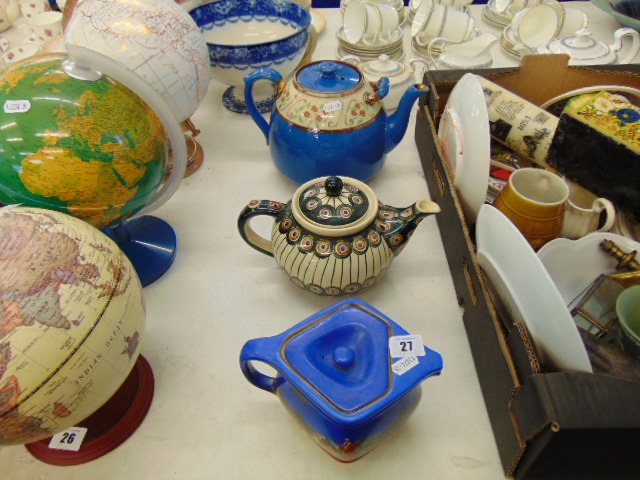 Three assorted teapots - Image 4 of 4