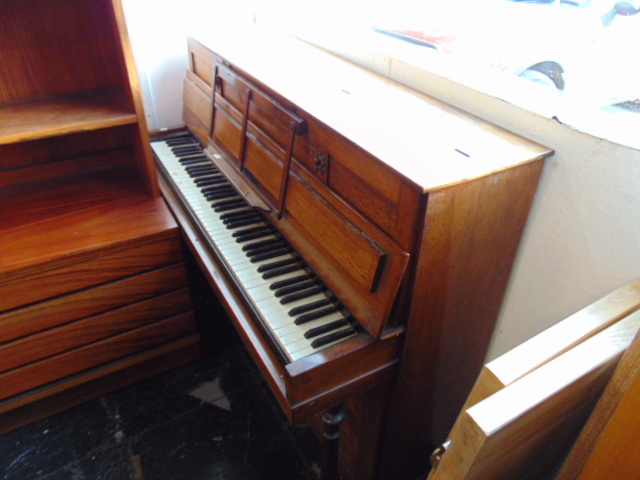 An upright Piano