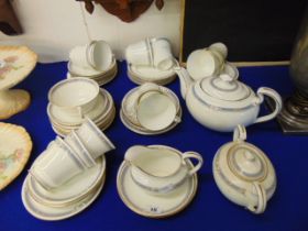 A part Aynsley tea set