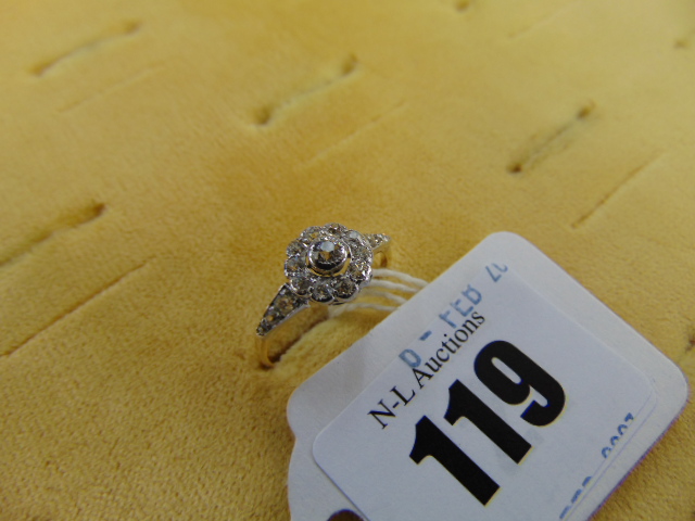 18ct Gold Edwardian cluster Diamond ring, total .