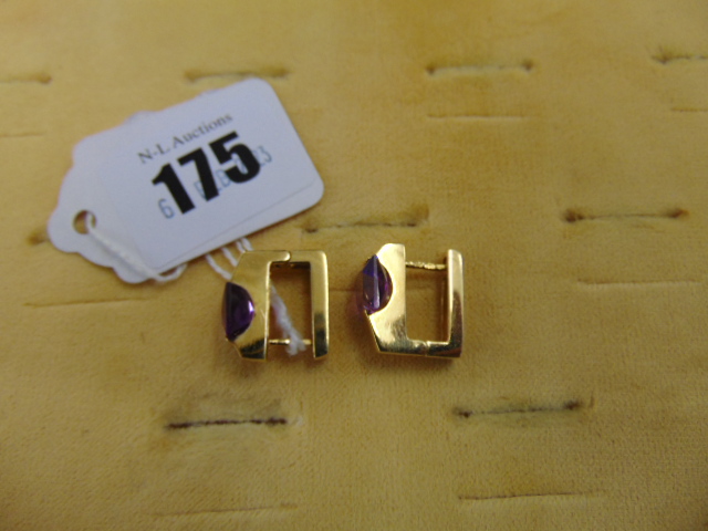 A pair of 18ct Gold Amethyst earrings, hallmarked, approx. - Image 2 of 2