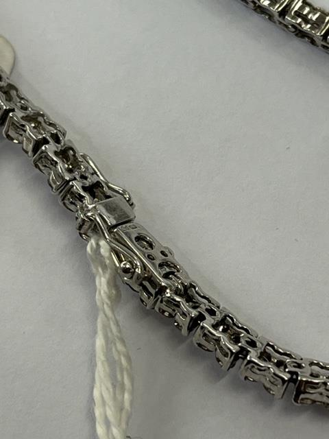 An 18ct White gold Diamond line bracelet, 140 Diamonds in total, - Image 6 of 11