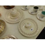 Qty of Leeds pottery / plates