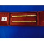 A boxed set 18ct Gold fountain pen and biro set, set with Diamonds,