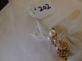 18ct Gold Pine cone Diamond and Pearl earrings