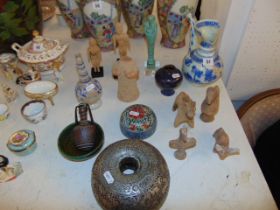 A qty of middle eastern artifacts