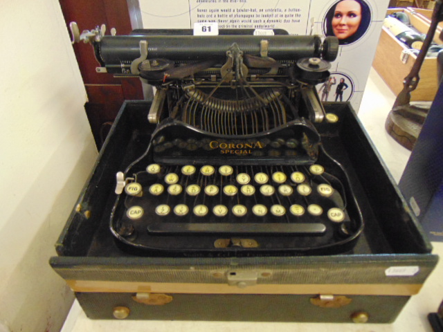 A Corona early portable typewriter - Image 3 of 3