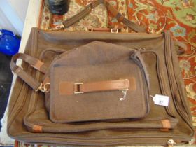 A Nubuck suit carrier and matching vanity case