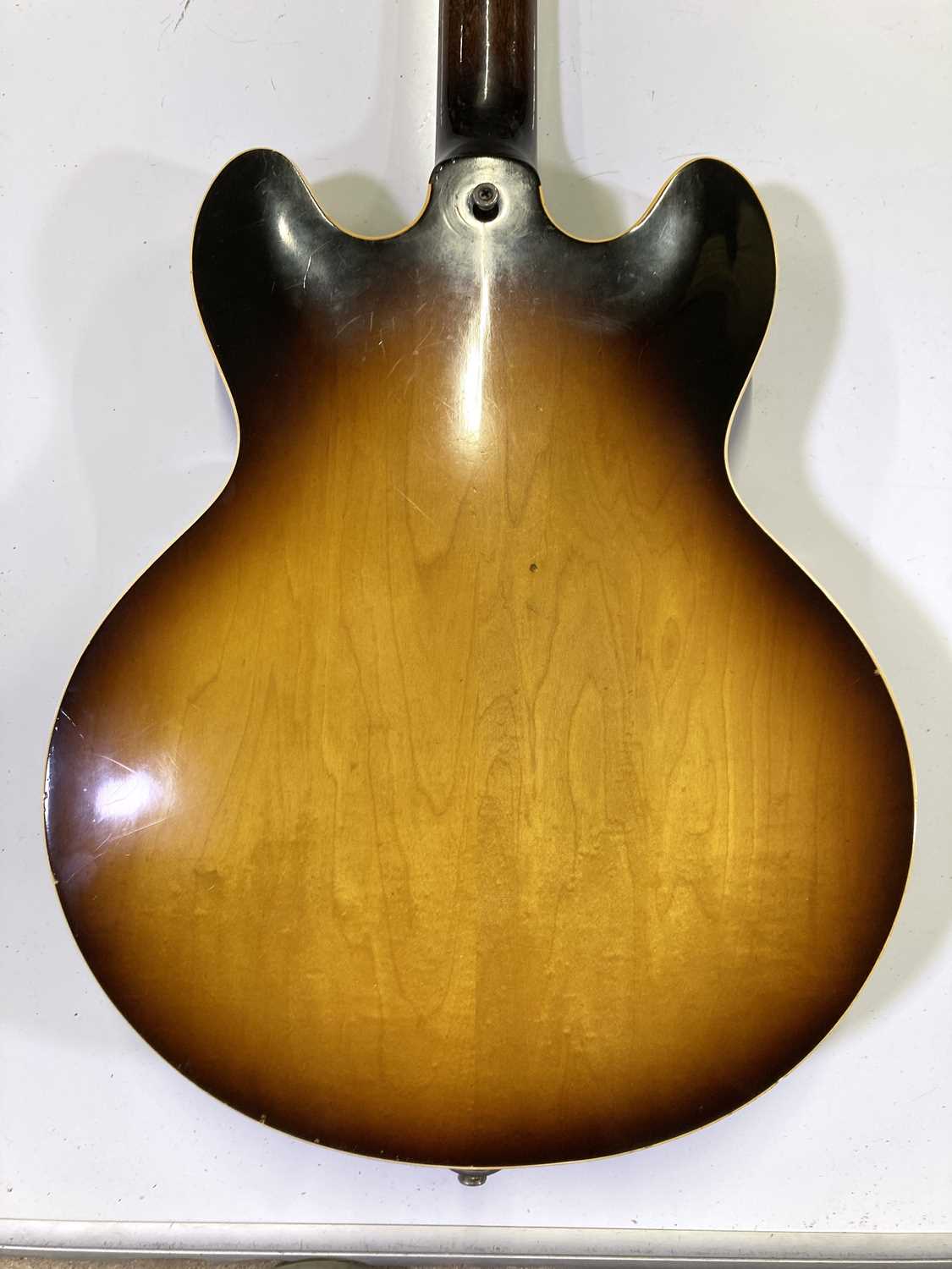 GIBSON - A 1964 ES345 STDV HOLLOW BODY ELECTRIC GUITAR. - Image 15 of 29