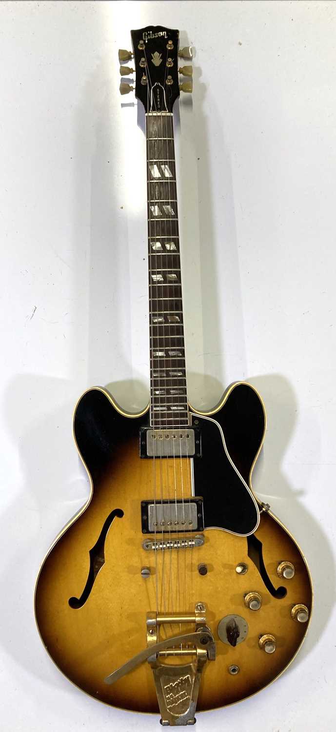 GIBSON - A 1964 ES345 STDV HOLLOW BODY ELECTRIC GUITAR. - Image 3 of 29