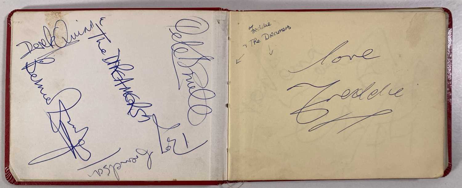 AUTOGRAPH BOOK WITH SIGNATURES FROM THE BEATLES / ROY ORBISON / CILLA BLACK AND MORE. - Image 2 of 14