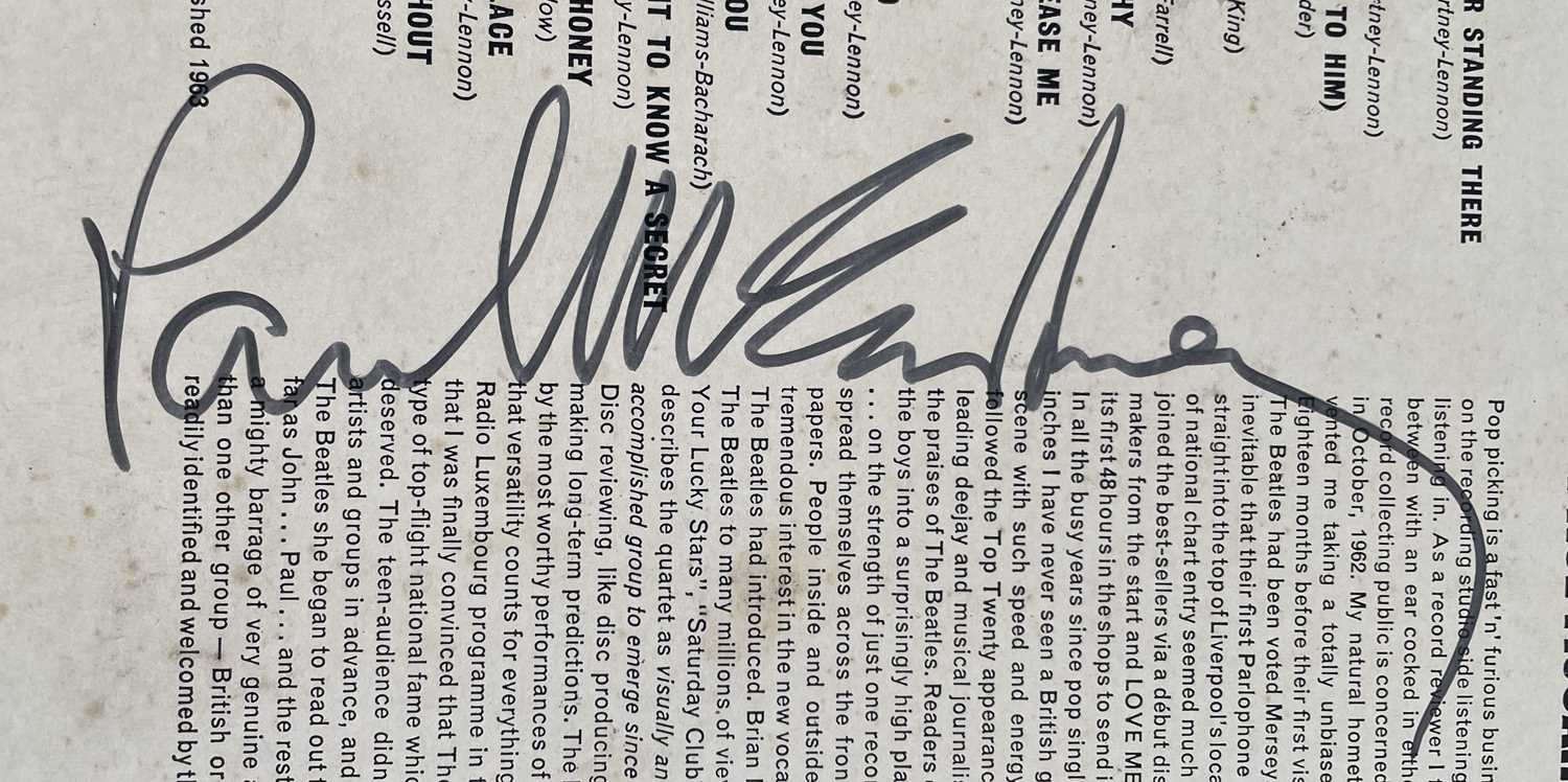THE BEATLES - A FULLY SIGNED COPY OF PLEASE PLEASE ME. - Image 3 of 18