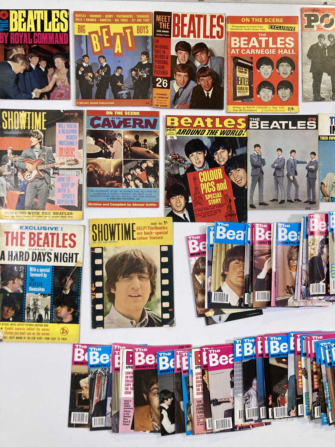 THE BEATLES - MAGAZINES AND BOOKS. - Image 2 of 3