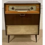 GRUNDIG RADIO - STEREO-KONZERTSCHRANK SO 305.