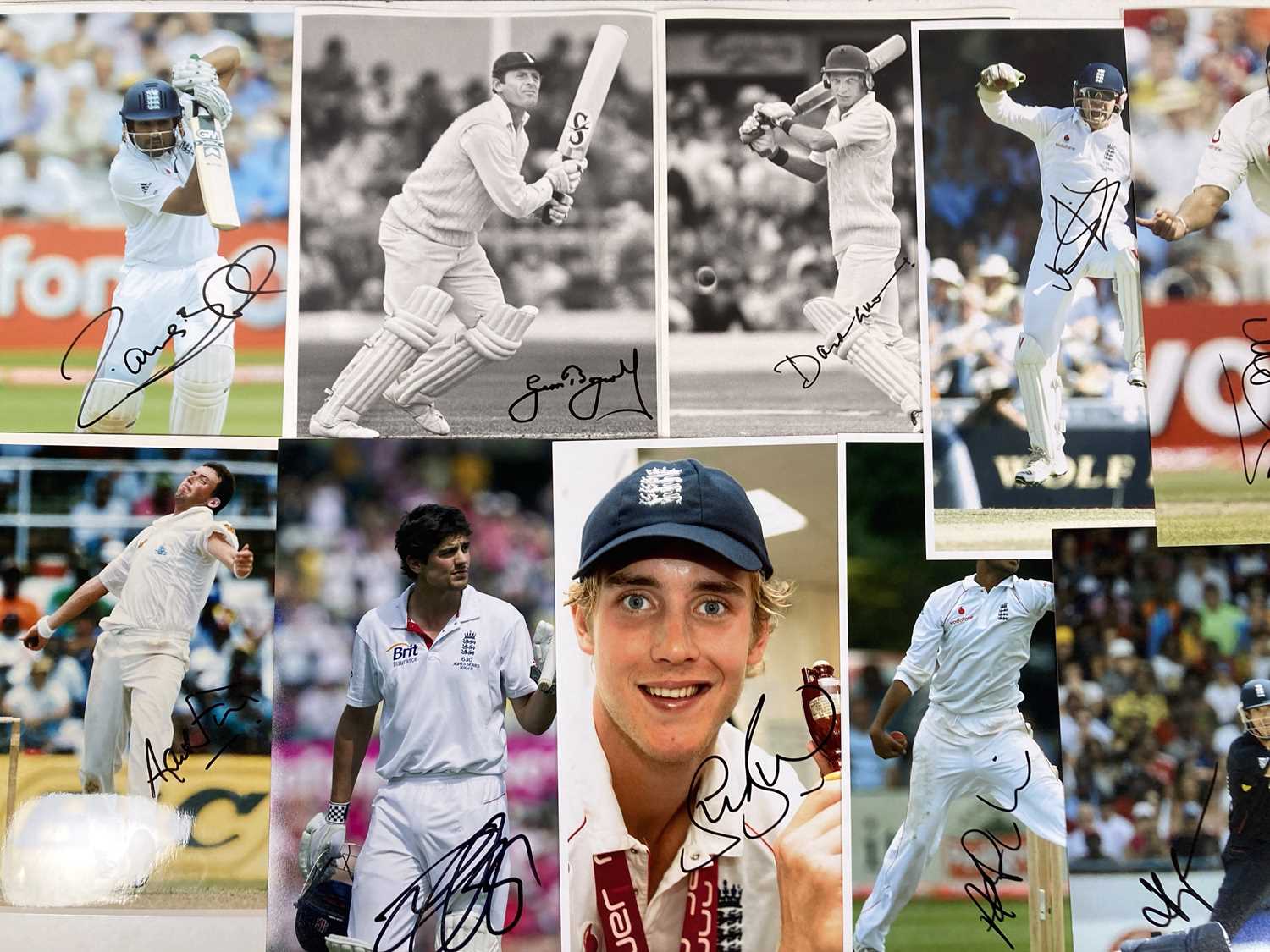 SPORTING MEMORABILIA - CRICKET STARS - SIGNED PHOTOGRAPHS. - Image 2 of 11