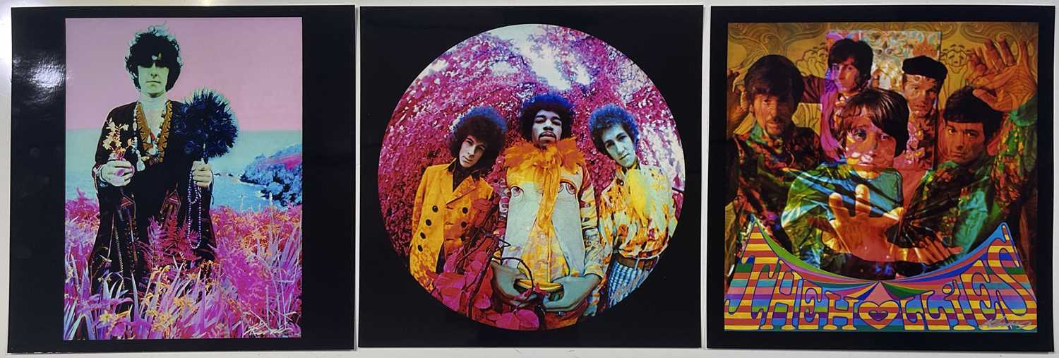 JIMI HENDRIX - THE NIKON CAMERA KIT USED TO SHOOT THE PSYCHEDELIC LP COVERS FOR 'ARE YOU EXPERIENCED - Image 3 of 18
