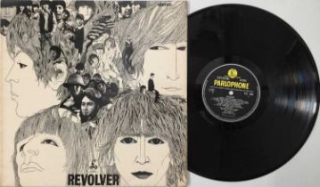 THE BEATLES - REVOLVER LP (UK STEREO - PCS 7009)