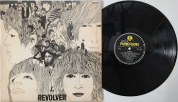 THE BEATLES - REVOLVER LP (ORIGINAL UK WITHDRAWN MIX COPY - PMC 7009)