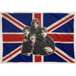 CONCERT SILK FLAGS ( PINK FLOYD, ROLLING STONES, BOB MARLEY, THE BEATLES)