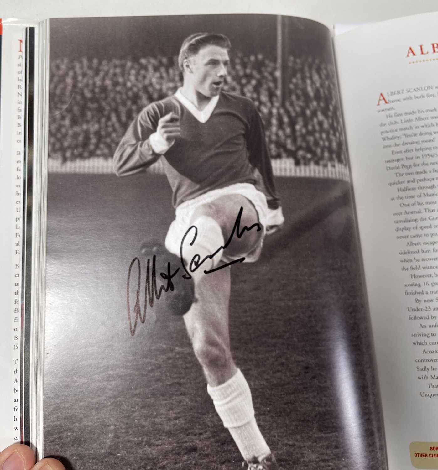 FOOTBALL MEMORABILIA - MANCHESTER UNITED MULTI SIGNED 'PLAYER BY PLAYER' BOOK. - Image 8 of 50