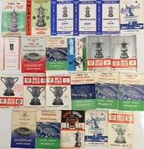 MANCHESTER UNITED / FA CUP - PROGRAMMES C 1960S.