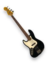 2014 FENDER USA STANDARD JAZZ BASS - LEFT HANDED - BLACK.