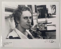 THE SEX PISTOLS - JOHNNY ROTTEN, 1977 - PHOTOGRAPHER SIGNED PHOTO PRINT.