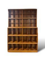 SIMPLEX TEAK FINISH LP AND 7" RECORD SHELVING.