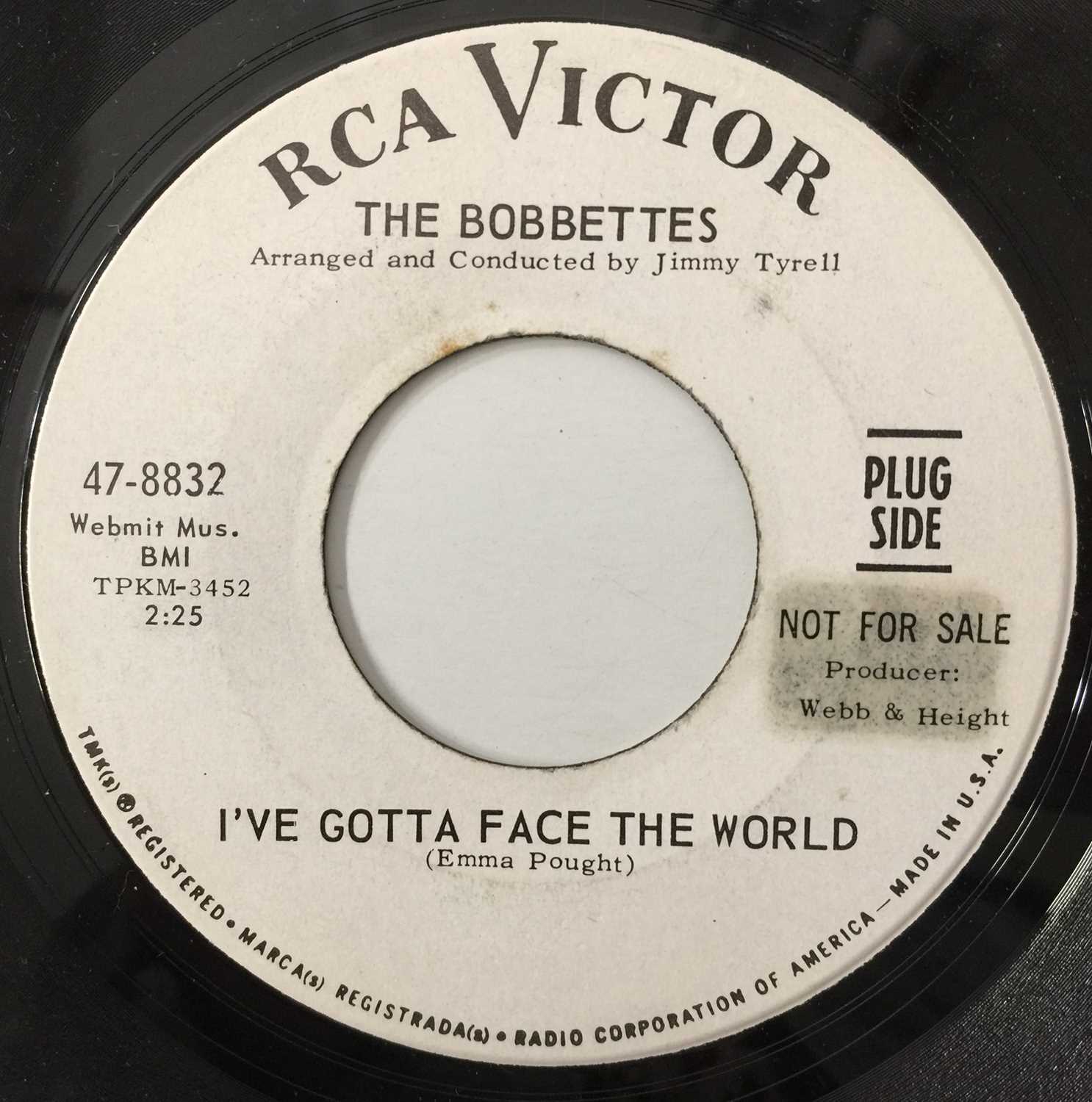 THE BOBBETTES - I'VE GOTTA FACE THE WORLD 7" (US PROMO - RCA VICTOR - 47-8832) - Image 2 of 3