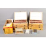 Eight cases of anatomical microscope slides. Approx. 800 slides.