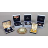 A small collection of Wedgwood jasperware jewellery and accessories. To include silver pill box,