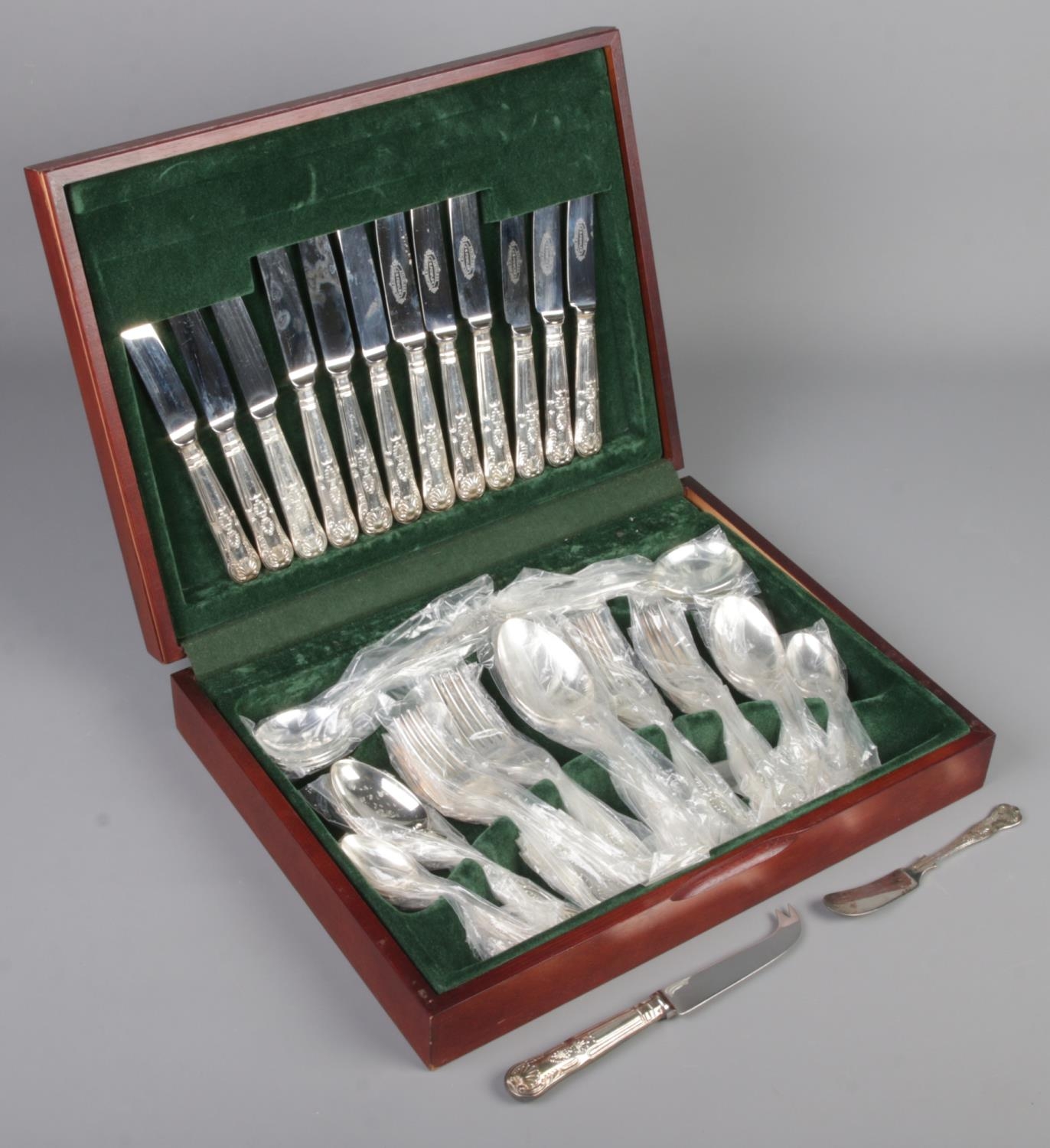 A complete canteen of J.B. Fowler kings pattern cutlery.