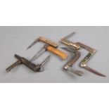 Six vintage folding knives, including 1943 Ibberson of Sheffield (bearing broad arrow mark),