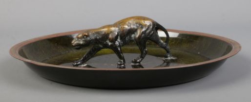 A 1930s Danish bronze dish surmounted with a wild cat. Marked to base Bronce, Denmark. Diameter
