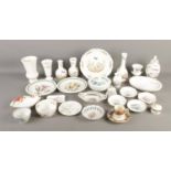 An assorted collection of ceramics to include Aynsley, Coalport, Royal Worcester, Rockingham,