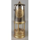 A The Protector Lamp & Limelighting Co Ltd Eccles No Type E1A.