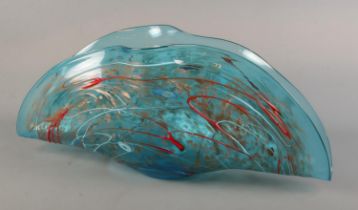 A Viz Glass Inc contemporary blown art glass centre piece. Height 25cm, Length 60cm.
