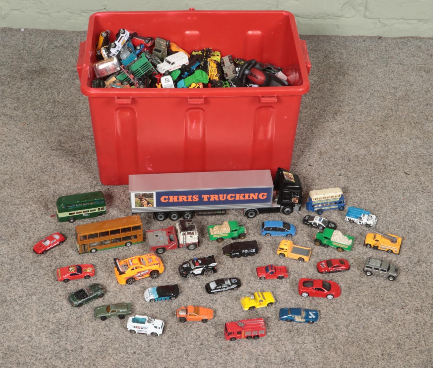 A box of diecast and other model vehicles including Corgi, Matchbox and Realtoy examples. - Image 2 of 3