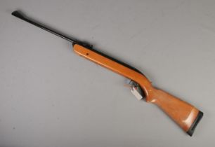 A BSA Mercury .22cal break barrel air rifle with rubber kick pad. CANNOT POST. Fires and cocks