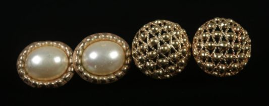 Two pairs of 9ct gold earrings including pair set with simulated pearls. Total weight 3.7g.