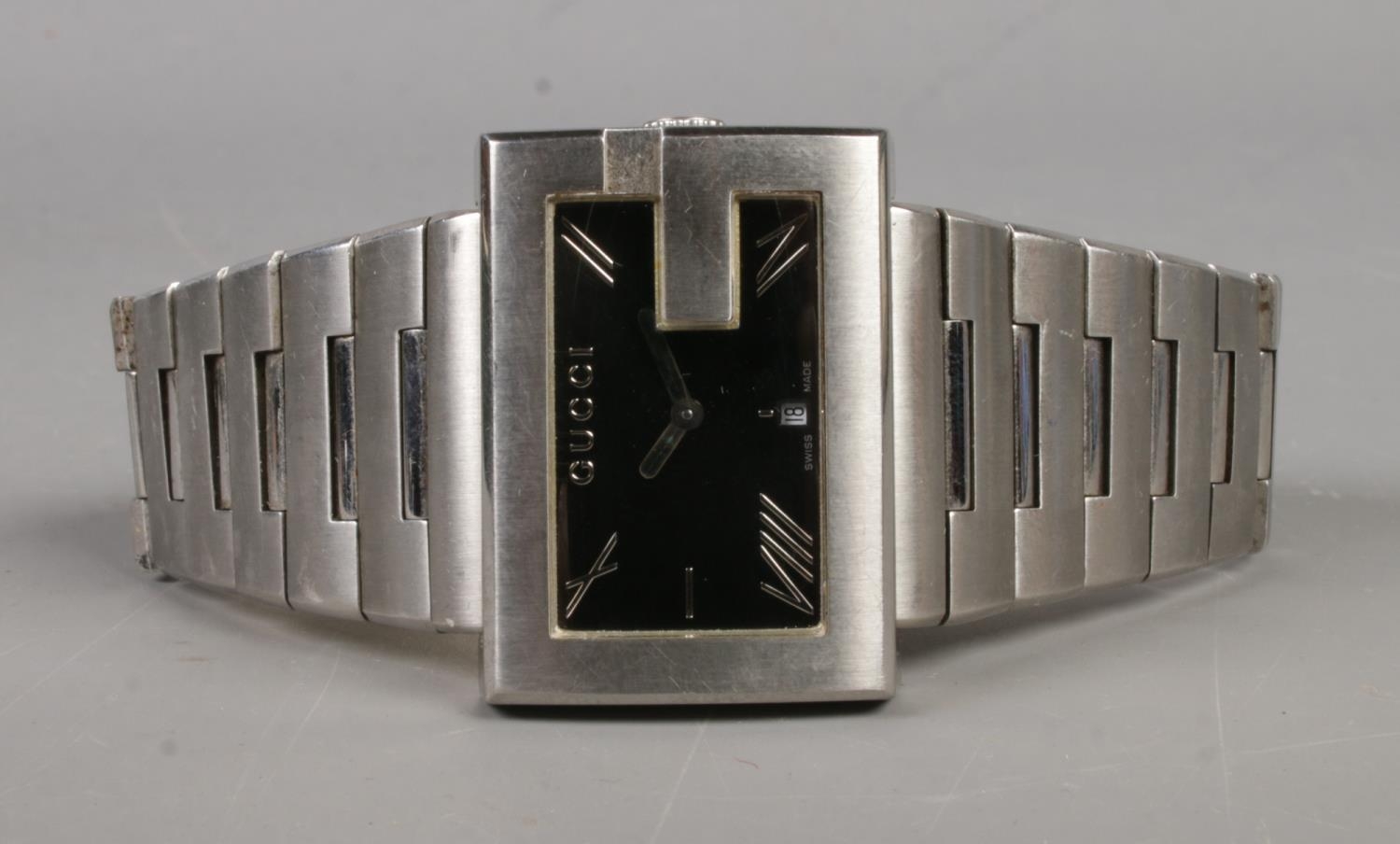 A Gucci G-Collection gents quartz wristwatch, with rectangular 'G' shaped dial and date window to - Image 3 of 3