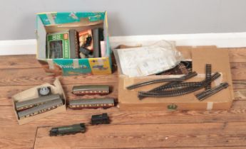 A collection of OO gauge railway to include Tri-Ang carriages, Princess Elizabeth and Dock Authority