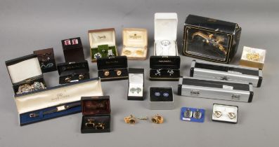A small collection of costume jewellery to include cufflinks, bracelets, Solvil Et Titus wristwatch,