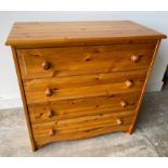 CUTE! A pine bedroom 4 drawer chest of drawers - 2.5ft tall x 18" depth x 2.5ft depth approx